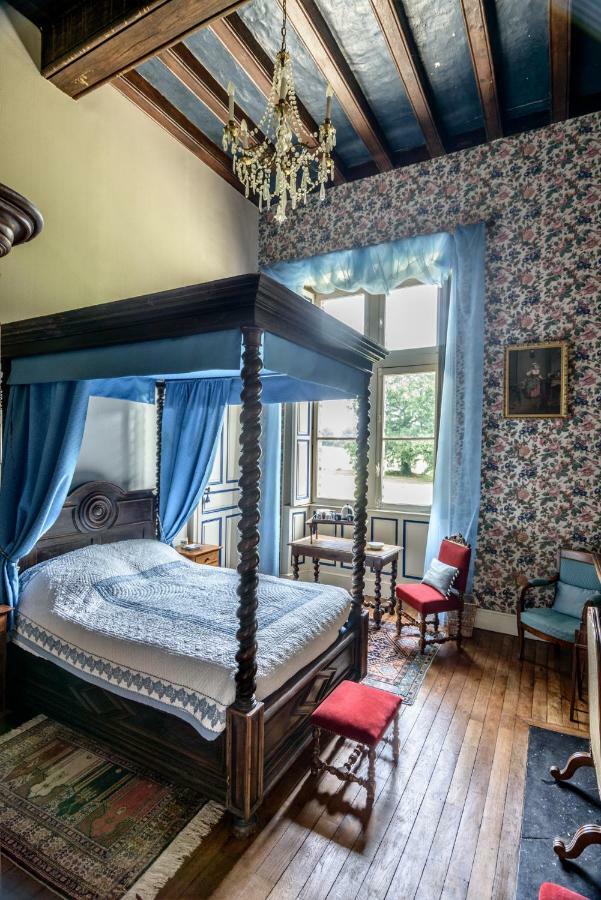 Manoir De La Chouanniere Villa Montreuil-sur-Maine Exteriör bild
