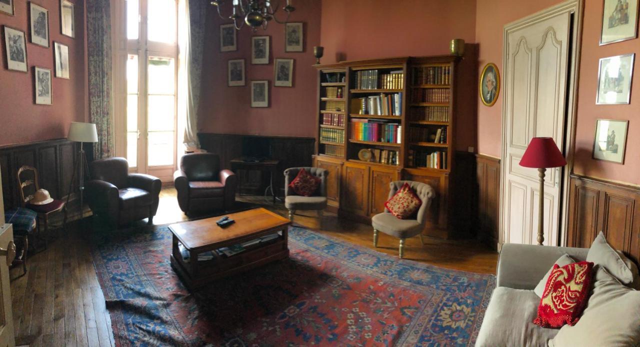 Manoir De La Chouanniere Villa Montreuil-sur-Maine Exteriör bild